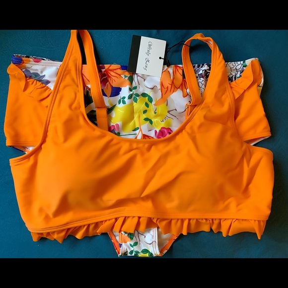 High Waisted Bikini 🍊 - Picture 4 of 5